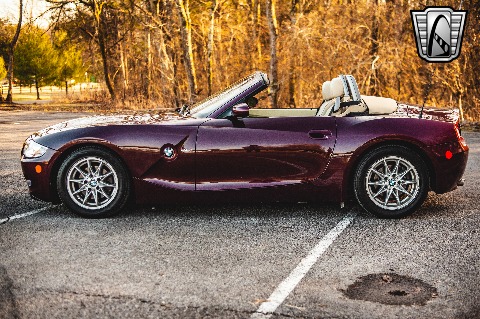 2005 BMW Z4 image 8