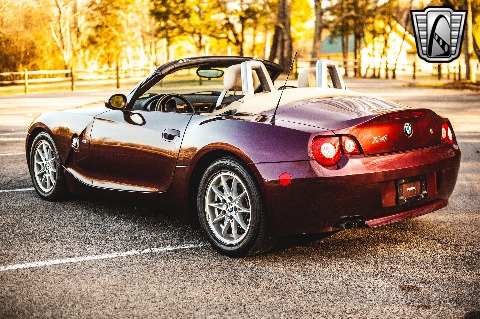 2005 BMW Z4 image 11