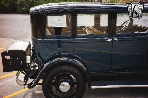 1930 Graham-Paige 4 door sedan image 36
