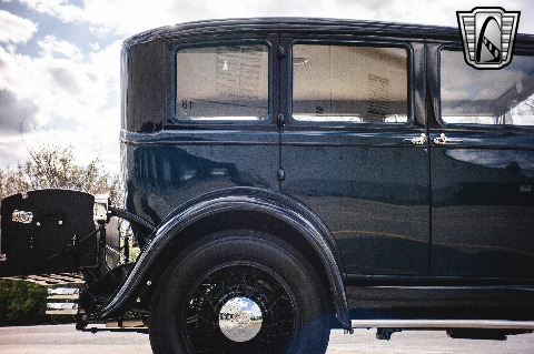 1930 Graham-Paige 4 door sedan image 38