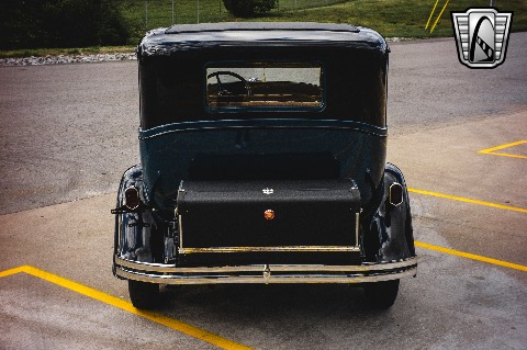 1930 Graham-Paige 4 door sedan image 15