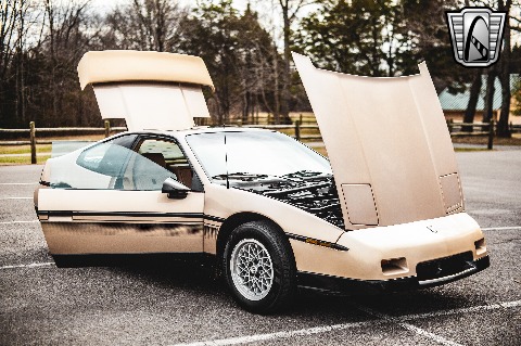 1987 Pontiac Fiero image 83