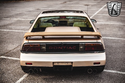 1987 Pontiac Fiero image 13
