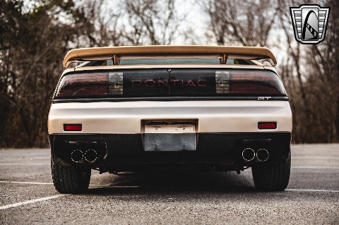 1987 Pontiac Fiero image 15