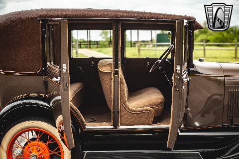 1928 Ford Model A image 122