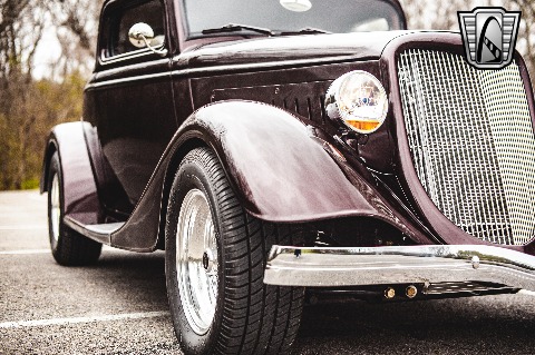 1934 Ford 3 Window image 31