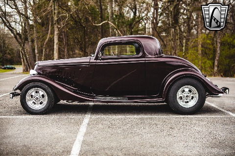 1934 Ford 3 Window image 8