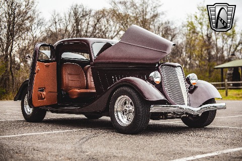 1934 Ford 3 Window image 61