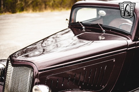 1934 Ford 3 Window image 37