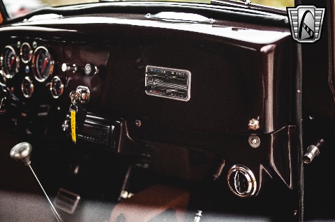 1934 Ford 3 Window image 100