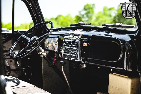 1950 Ford F1 image 109