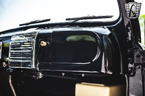 1950 Ford F1 image 111