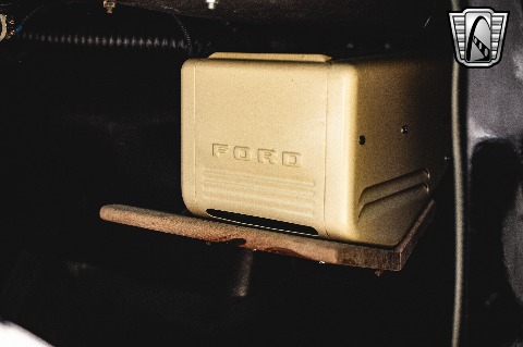 1950 Ford F1 image 112