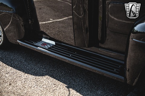 1950 Ford F1 image 46