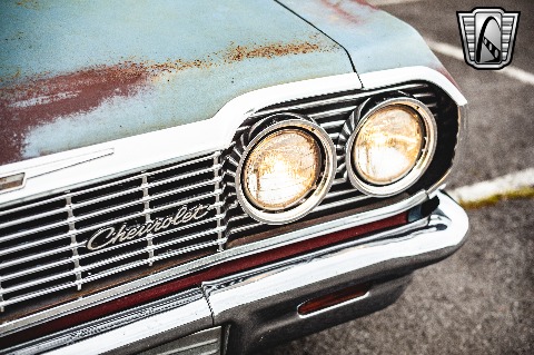 1964 Chevrolet Impala image 32