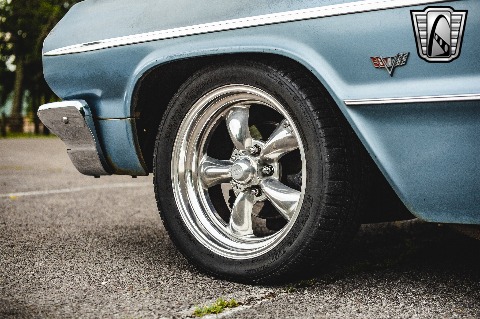 1964 Chevrolet Impala image 38