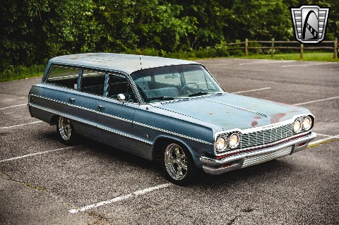 1964 Chevrolet Impala image 22