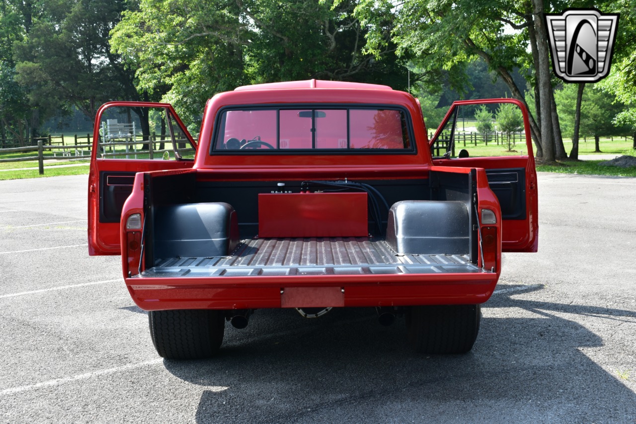 1972 Chevrolet C10 44