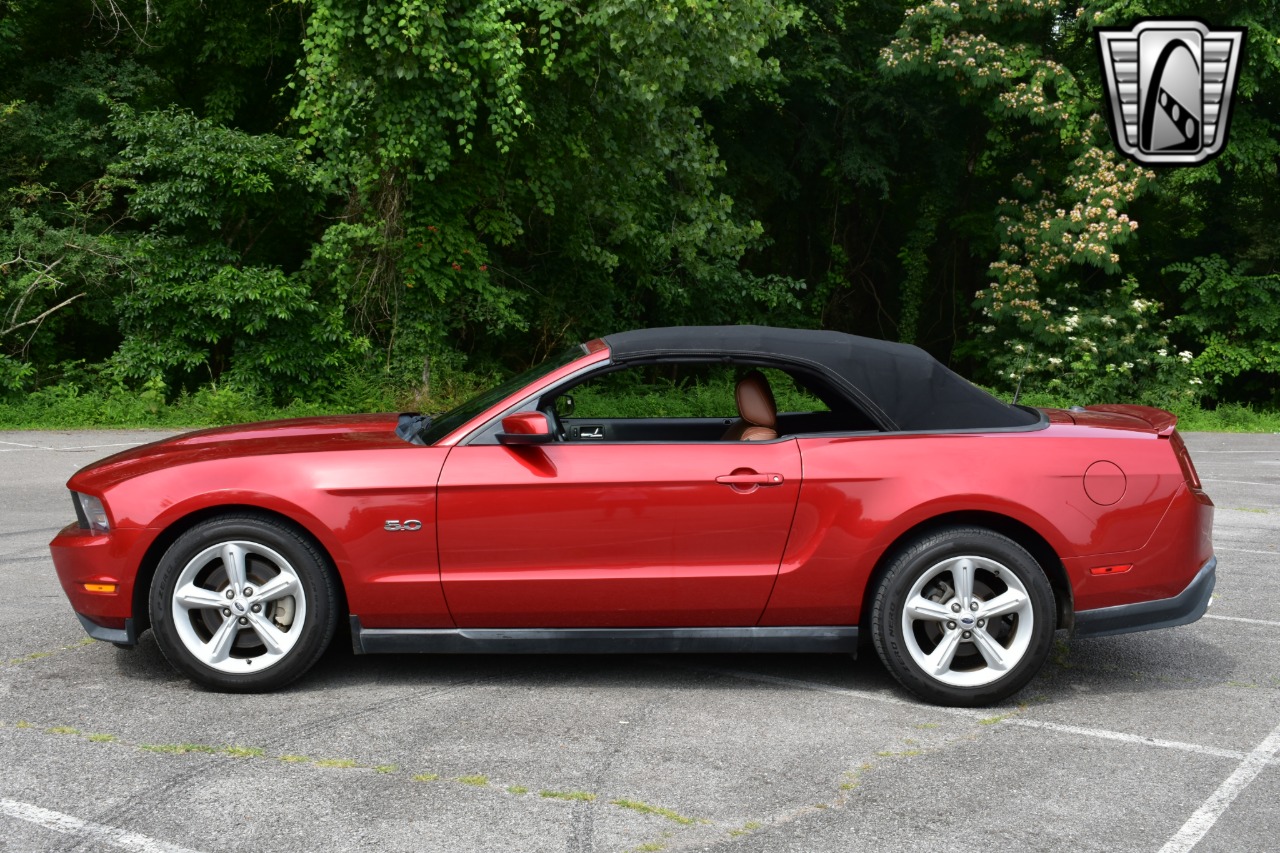 2011 Ford Mustang 48