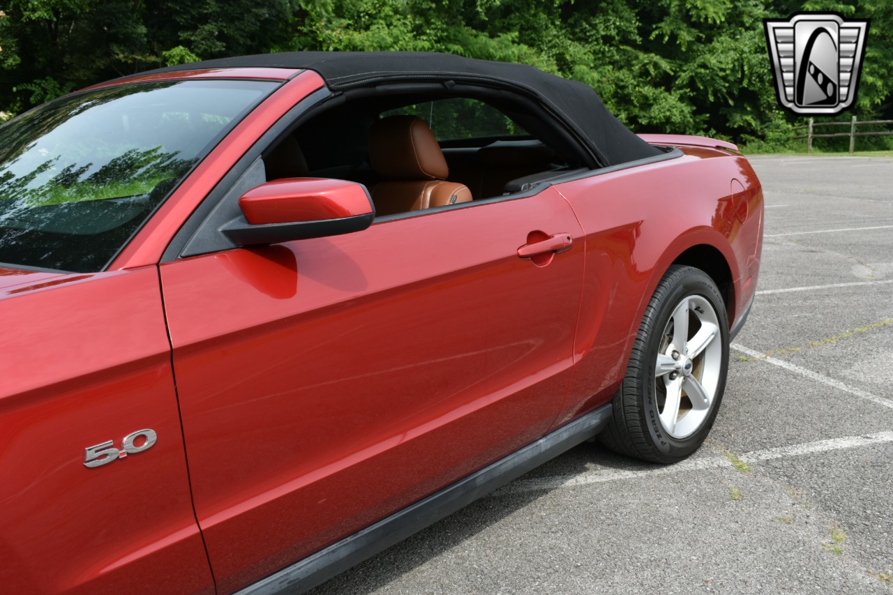 2011 Ford Mustang 70