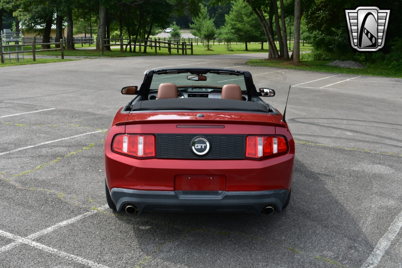 2011 Ford Mustang 30