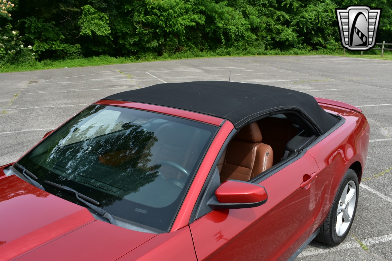 2011 Ford Mustang 71