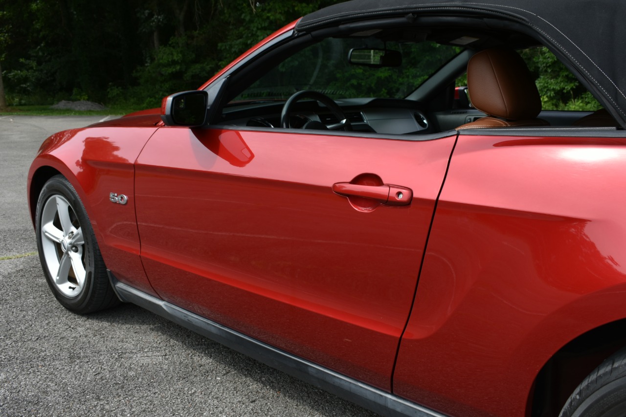 2011 Ford Mustang 72