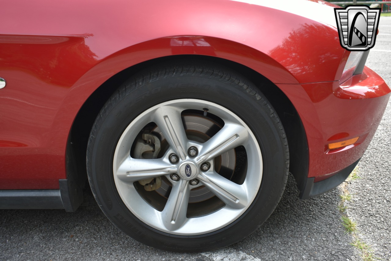 2011 Ford Mustang 96