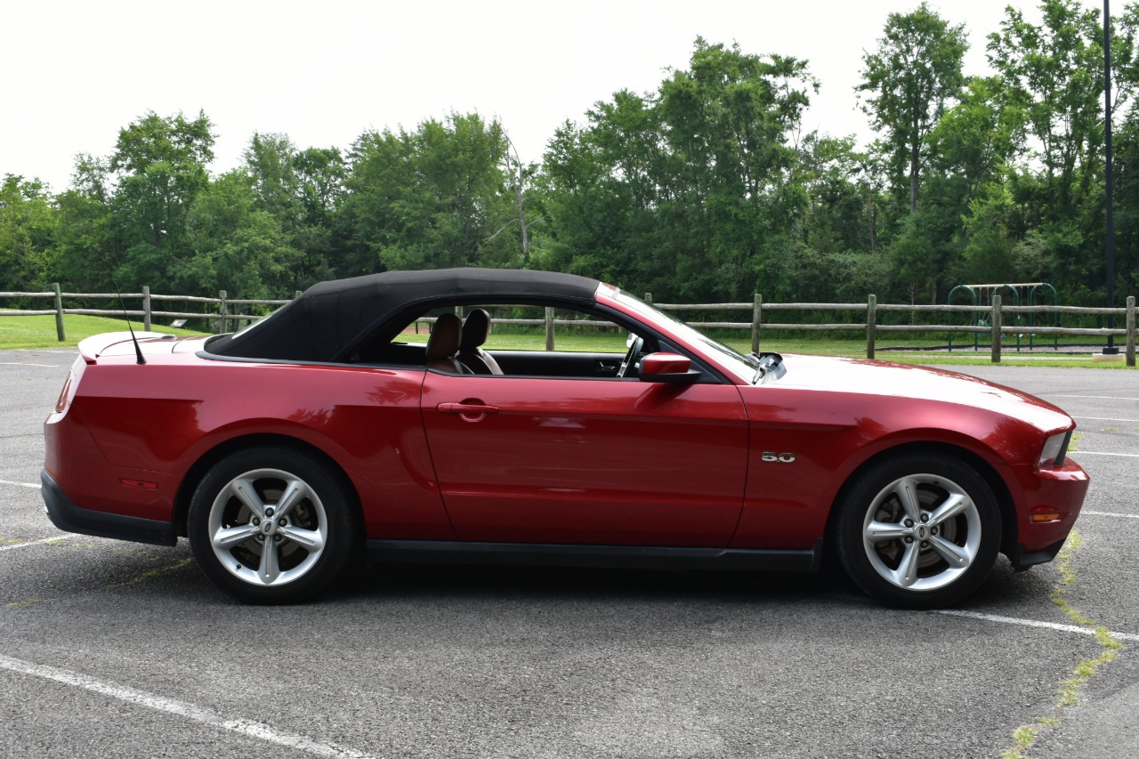 2011 Ford Mustang 51