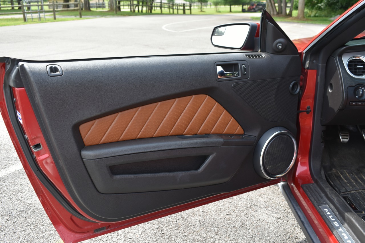 2011 Ford Mustang 97