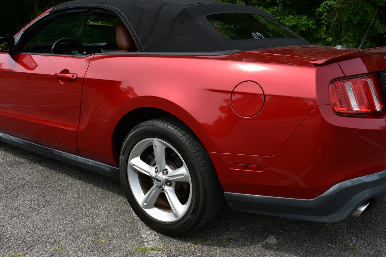 2011 Ford Mustang 76