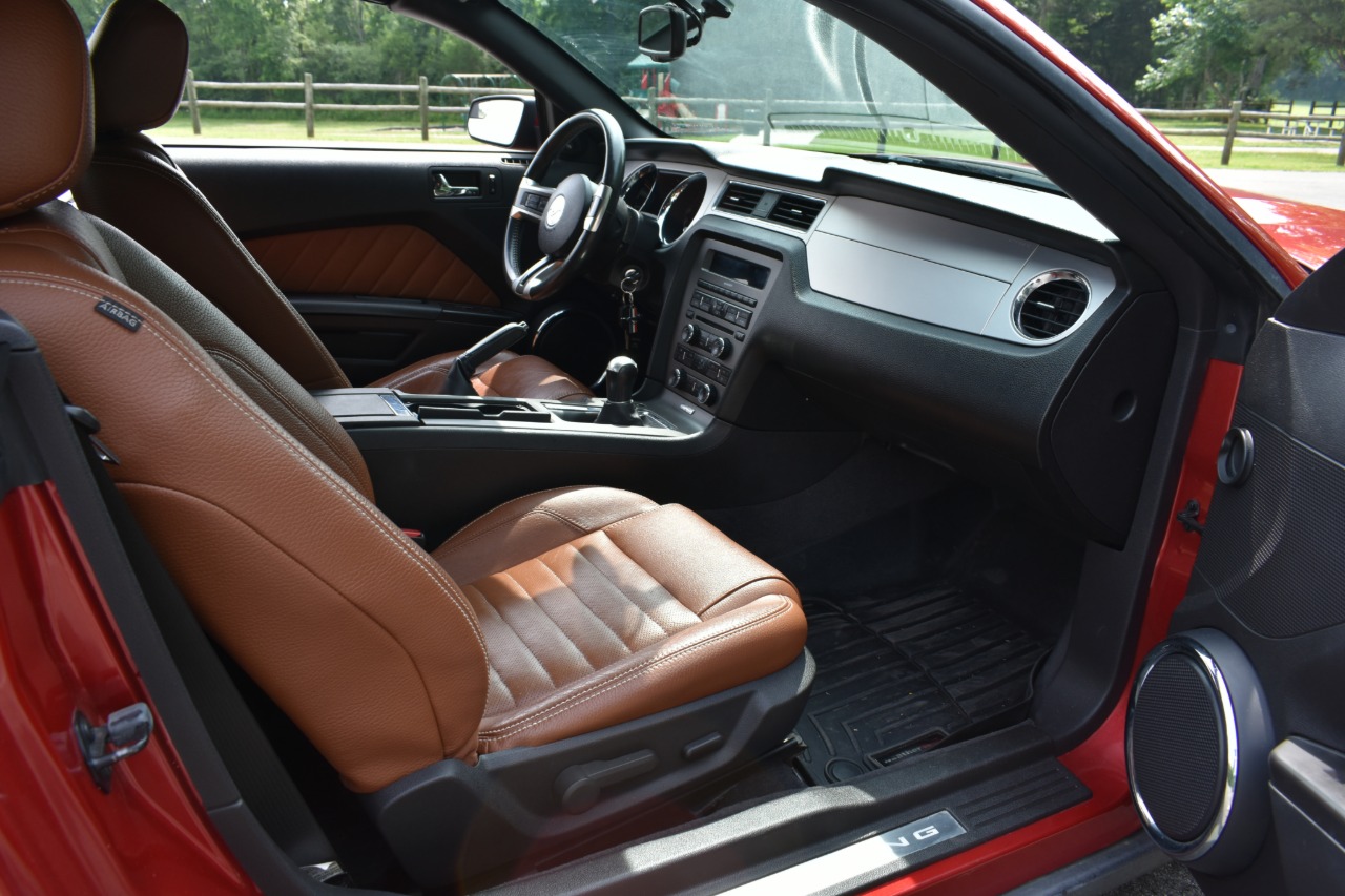 2011 Ford Mustang 20