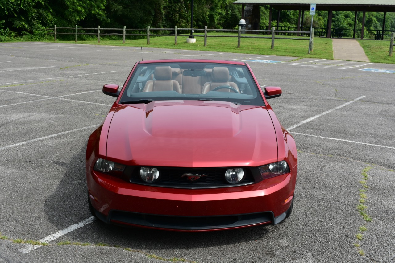 2011 Ford Mustang 40