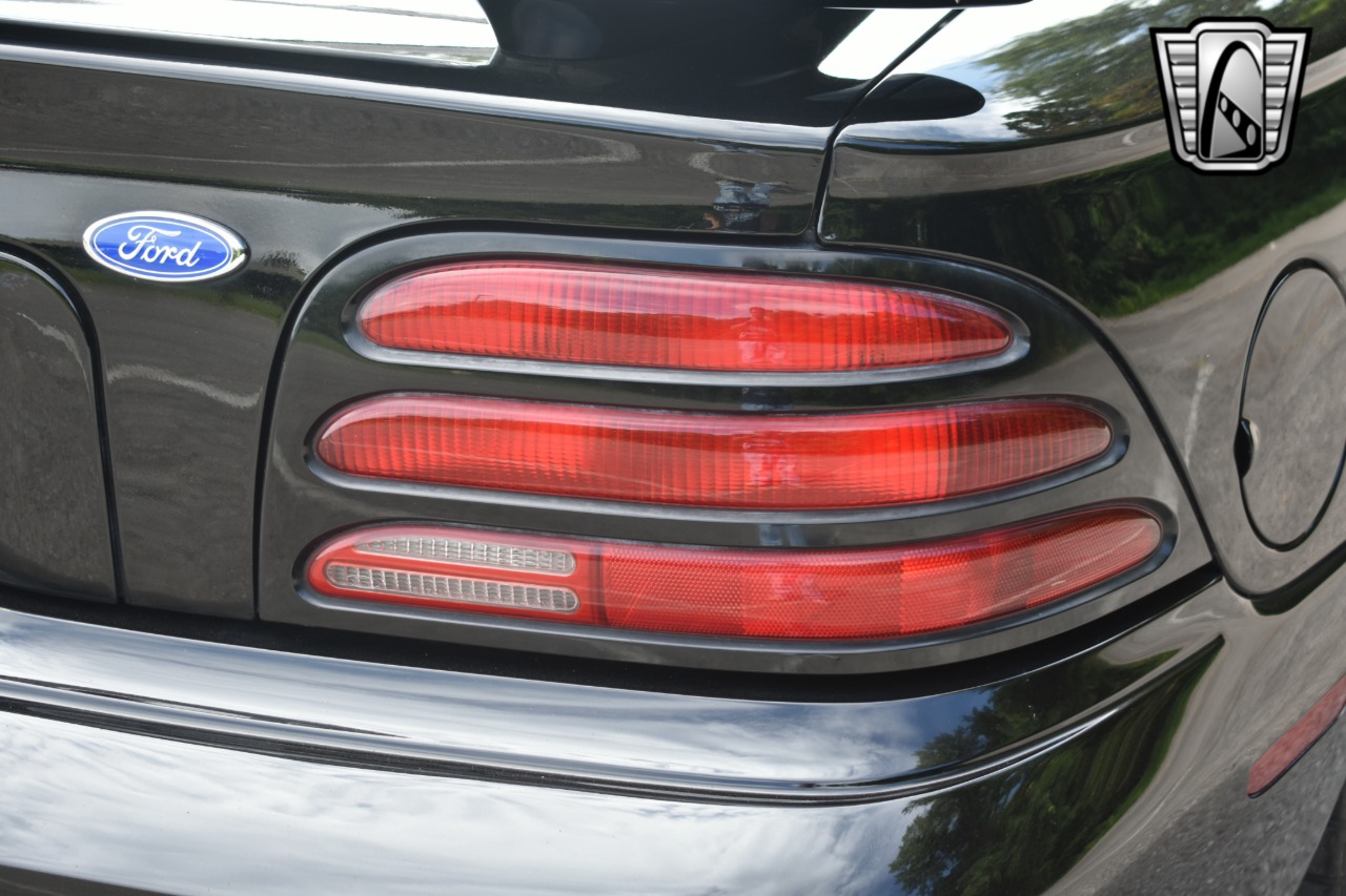 1995 Ford Mustang SVT Cobra 87