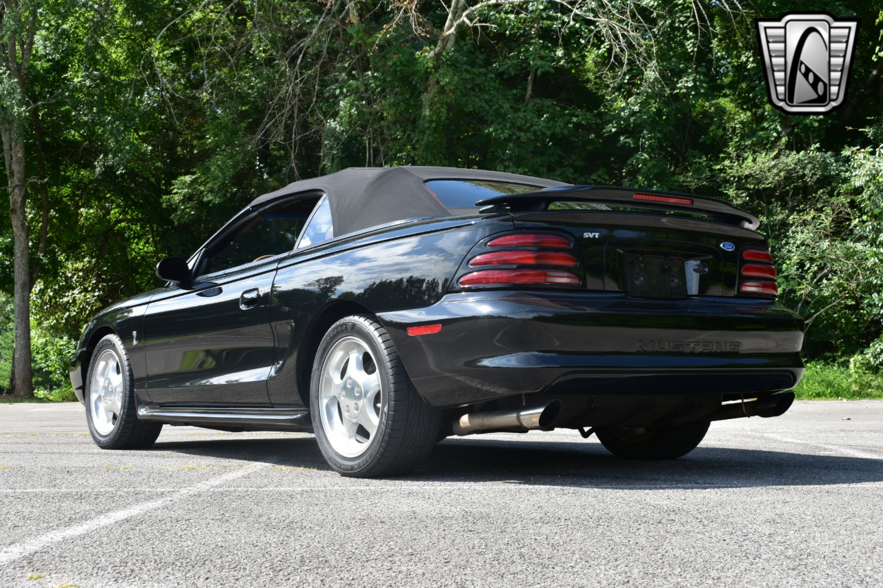 1995 Ford Mustang SVT Cobra 3