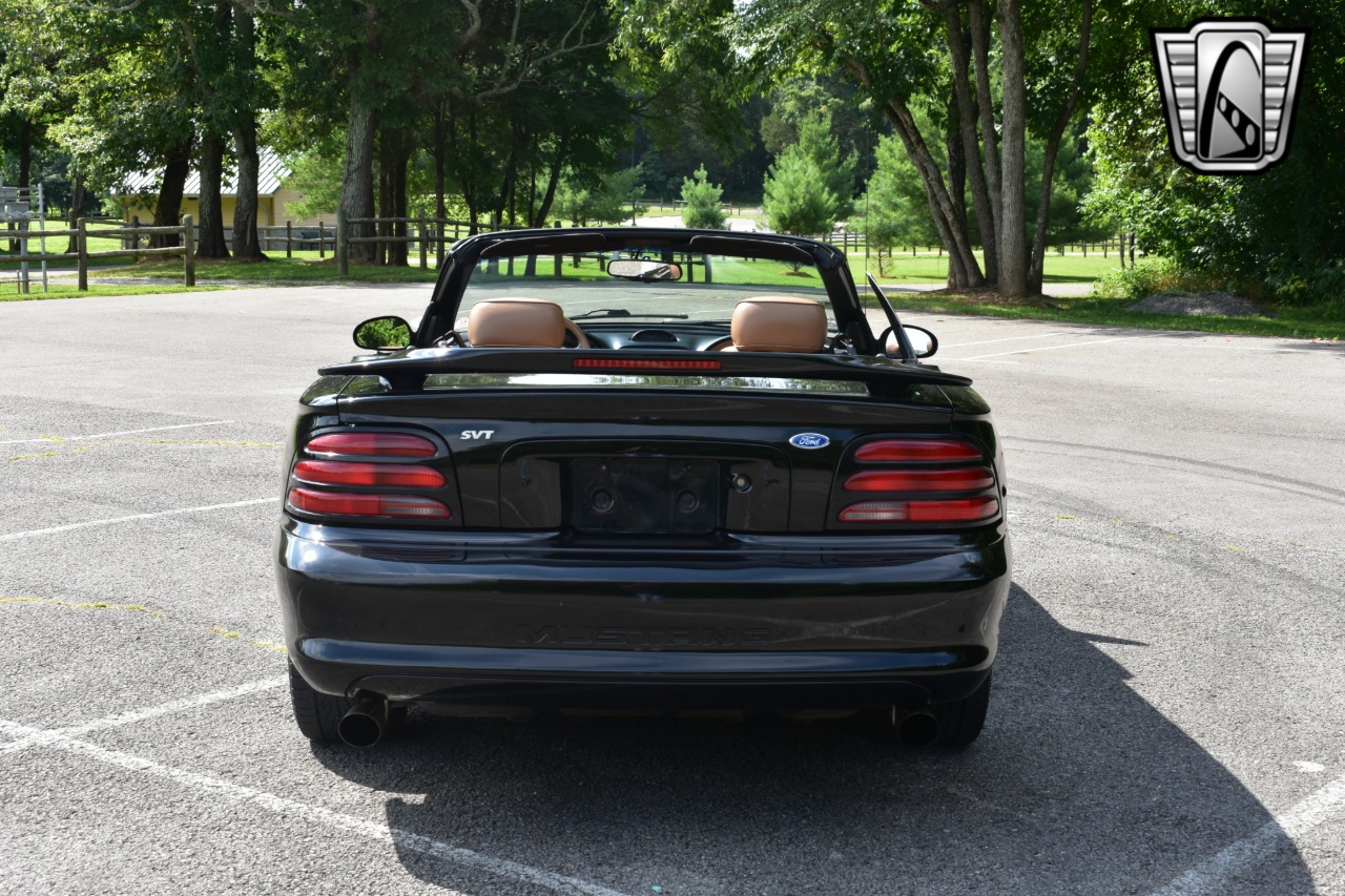 1995 Ford Mustang SVT Cobra 51