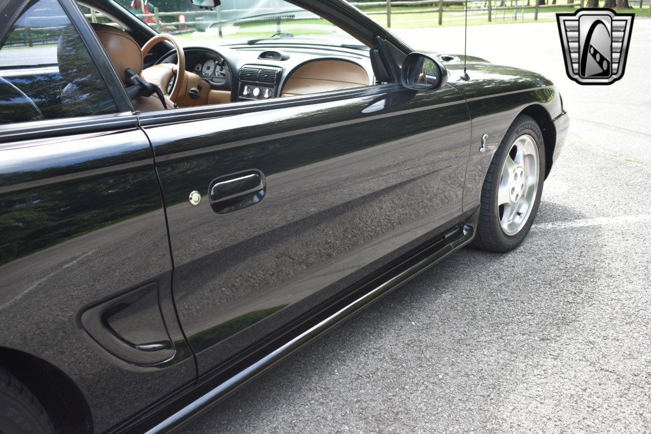 1995 Ford Mustang SVT Cobra 95
