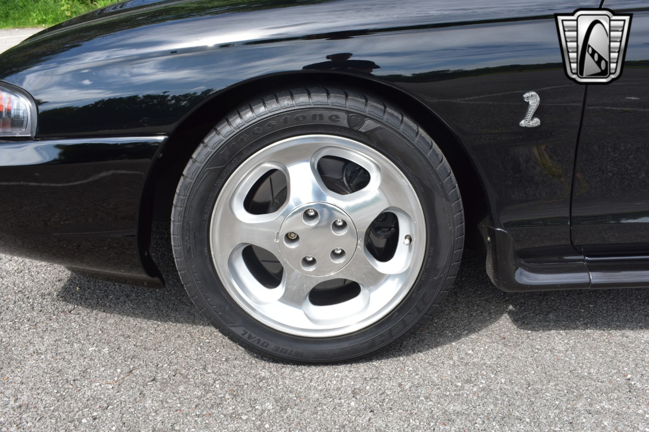 1995 Ford Mustang SVT Cobra 72