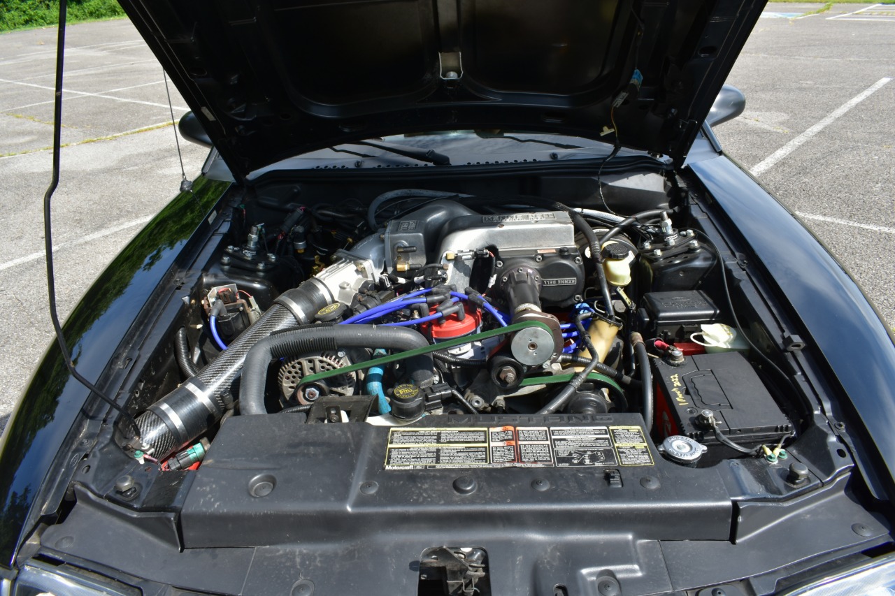 1995 Ford Mustang SVT Cobra 10