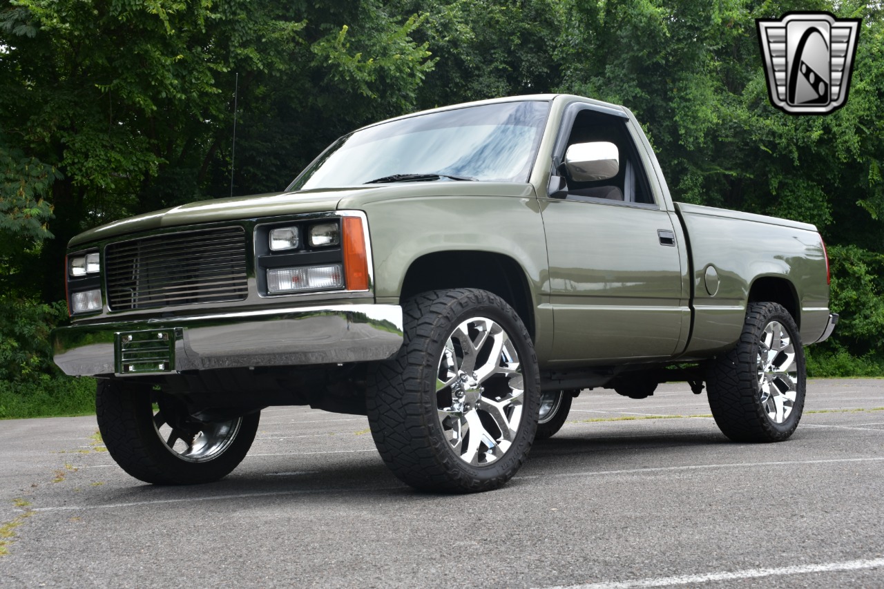 1989 GMC Sierra 24