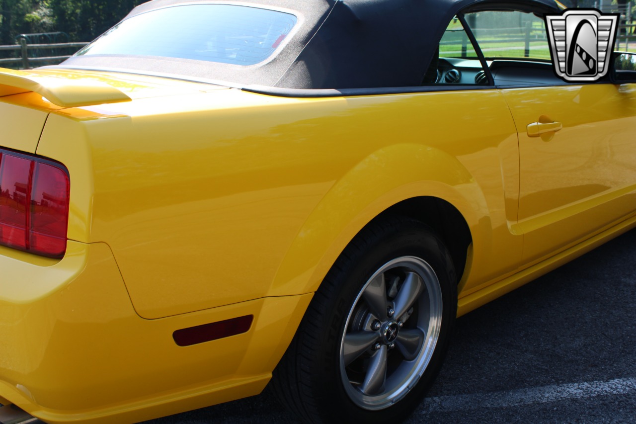 2006 Ford Mustang 92