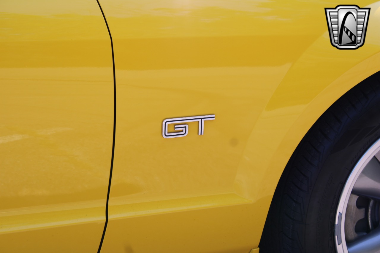 2006 Ford Mustang 97