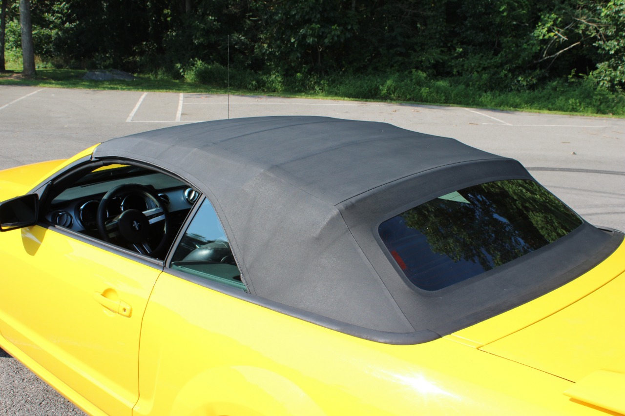 2006 Ford Mustang 79