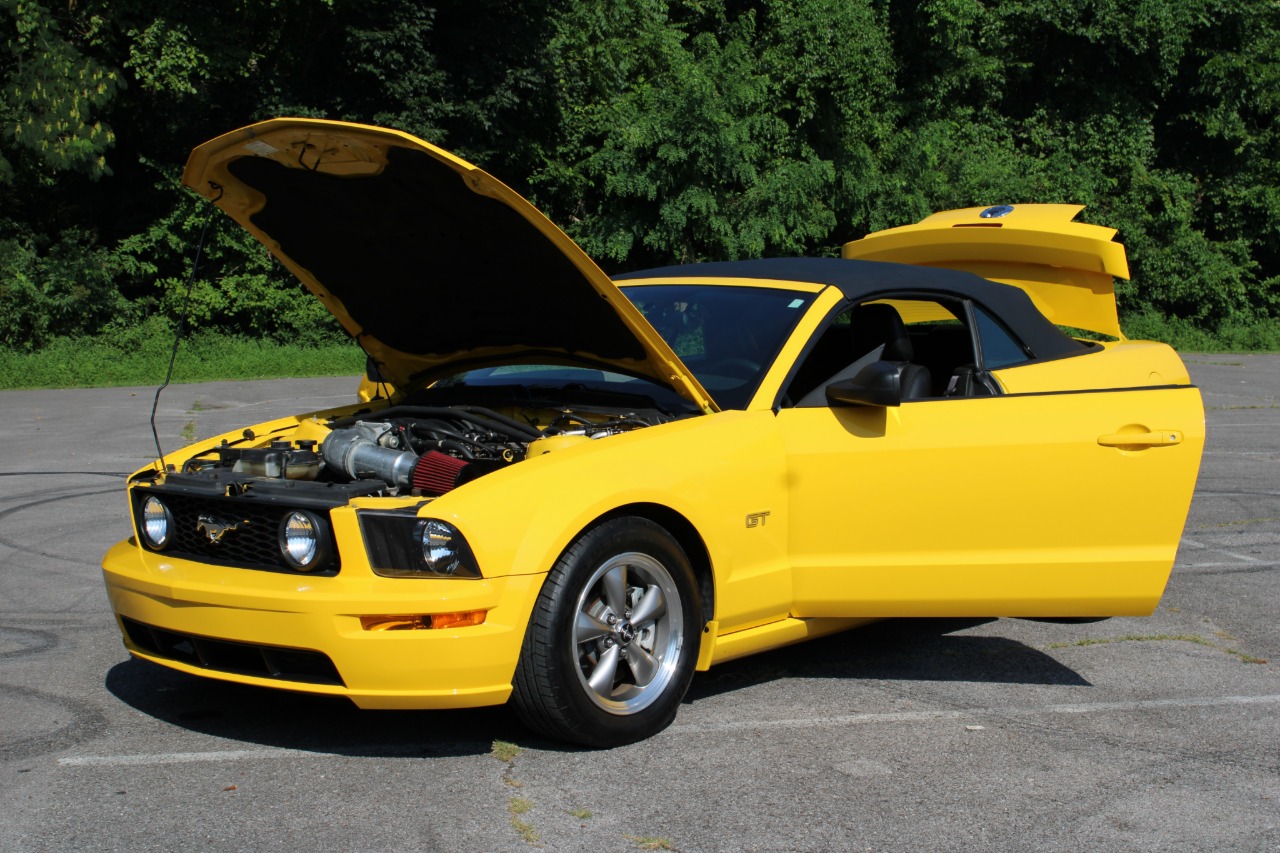 2006 Ford Mustang 6