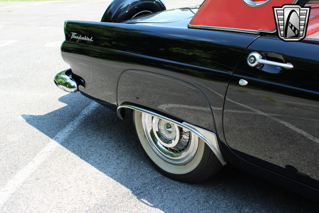 1956 Ford Thunderbird 89