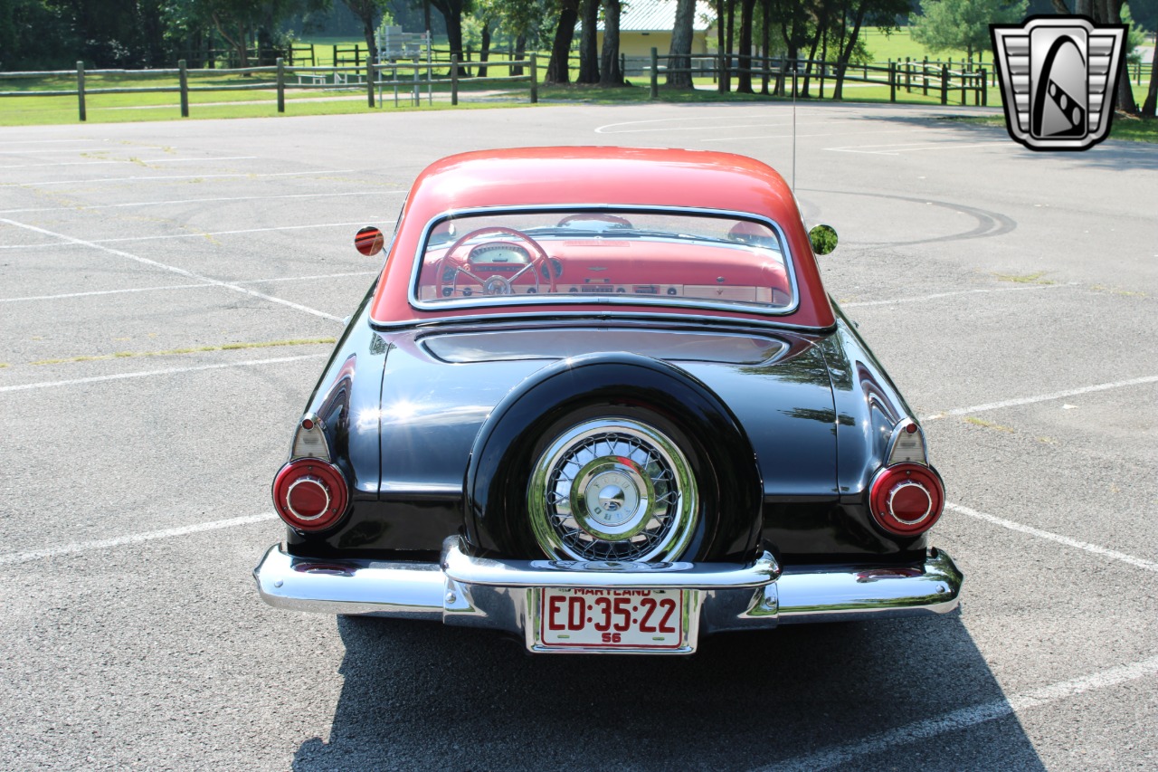 1956 Ford Thunderbird 30