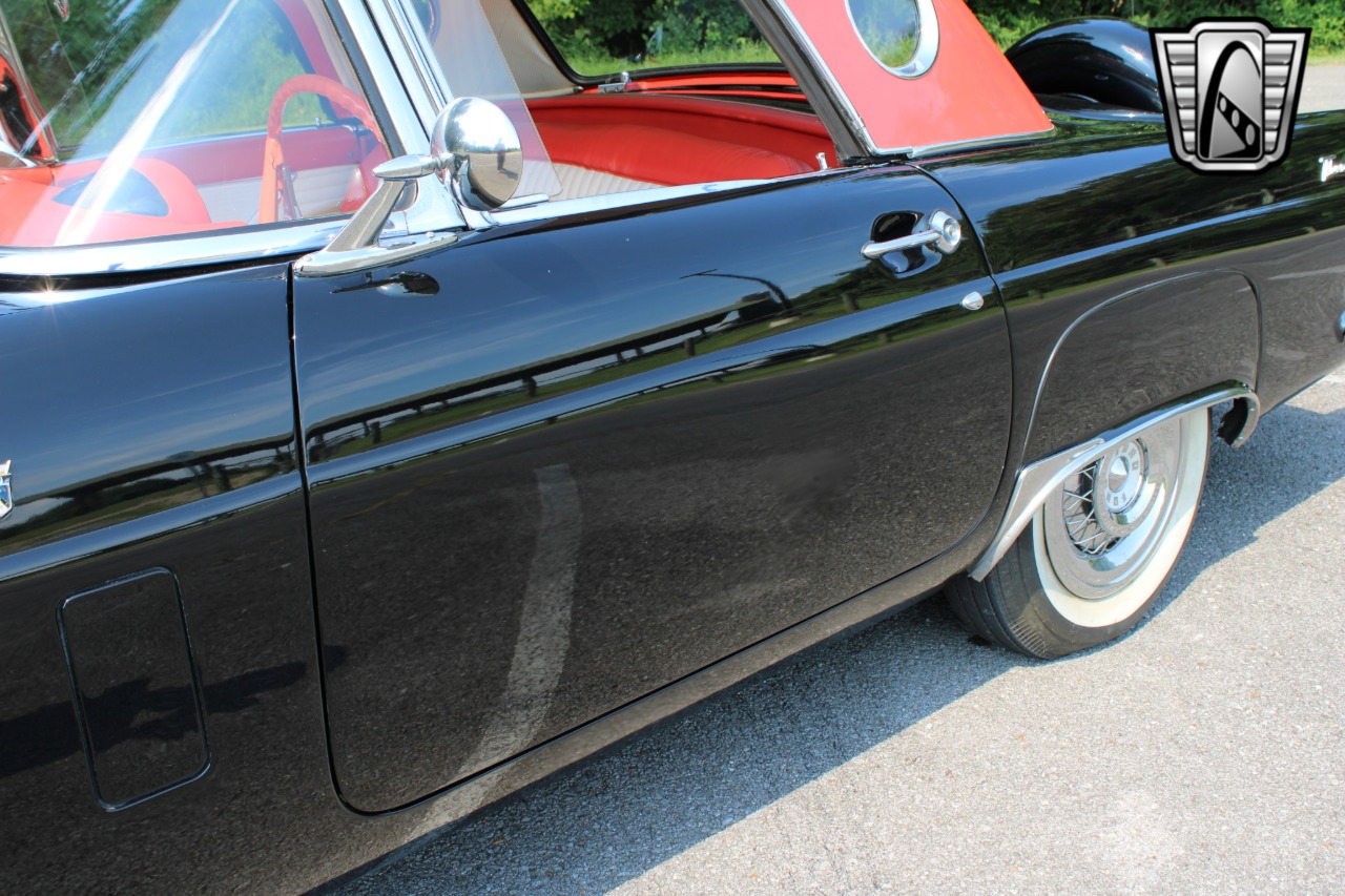 1956 Ford Thunderbird 73