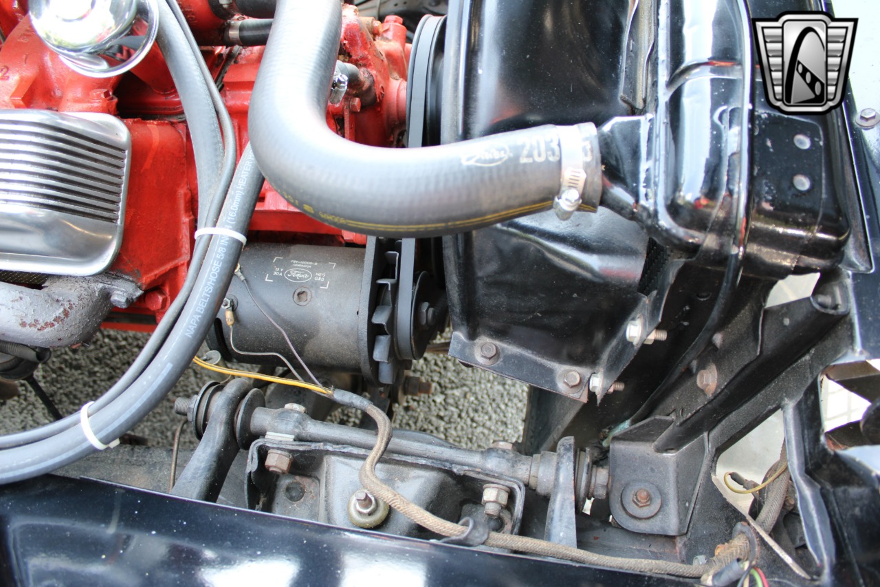 1956 Ford Thunderbird 51