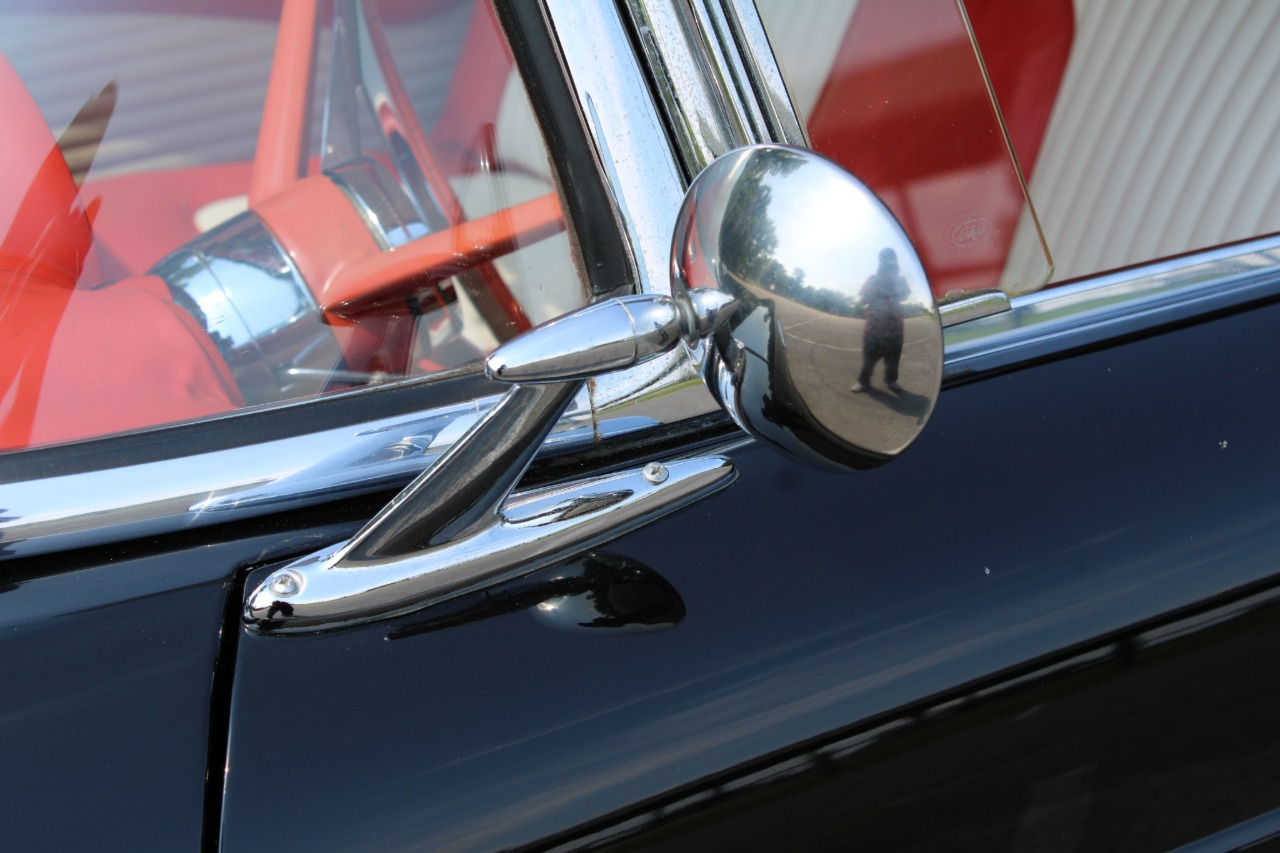 1956 Ford Thunderbird 76