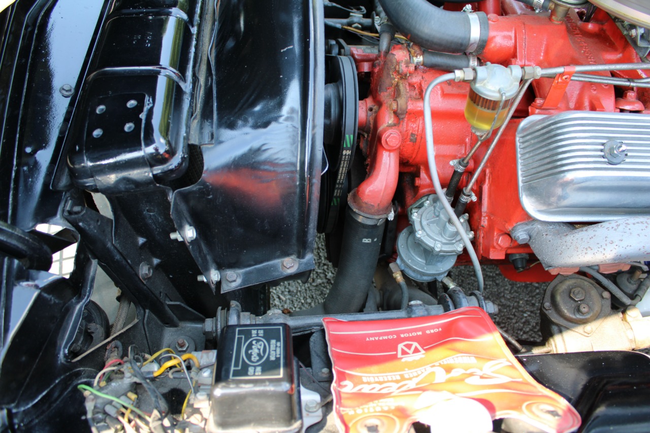 1956 Ford Thunderbird 54